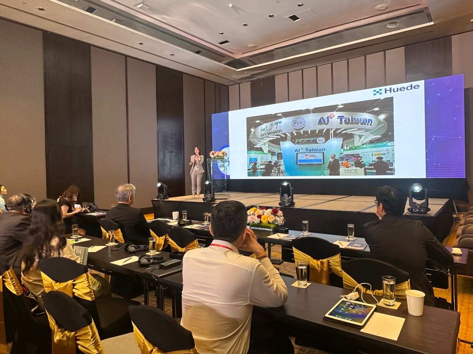 赴越南參加 2025 國際癌症研討會