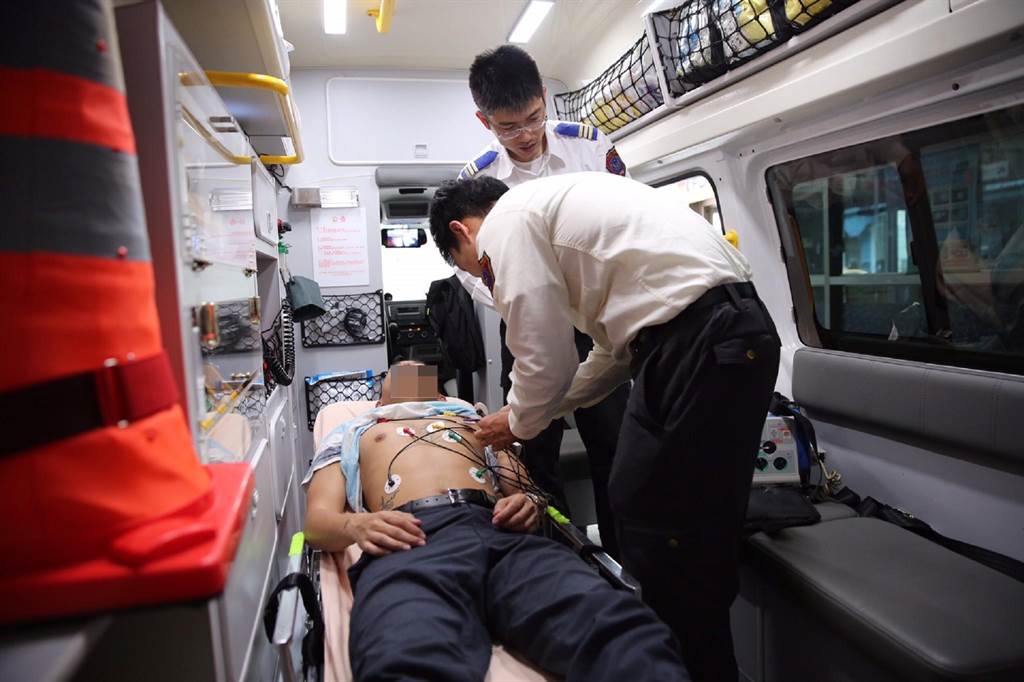「12導程心電圖」發威 北市消防局救回心肌梗塞翁